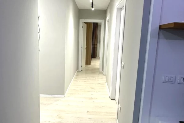 House for Rent 2+1 in Tirana - 70,000 Leke