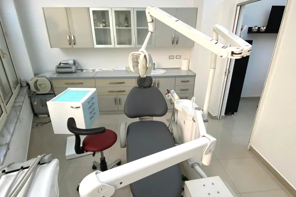 Business Property for Rent 1+1 in Tirana - 1,200 Euro