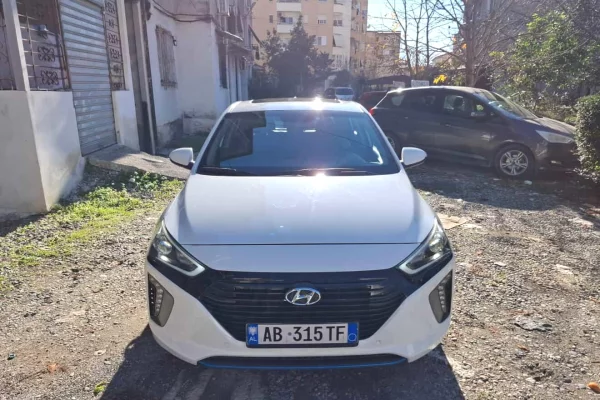 Cars for sale in Elbasan - 12,000 Euro