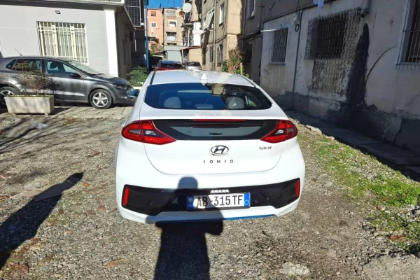 Cars for sale in Elbasan - 12,000 Euro