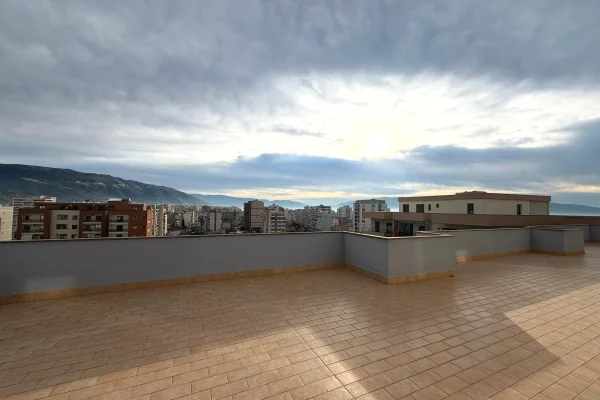 Shtepi ne shitje 2+1 ne Vlore - 200,000 Euro