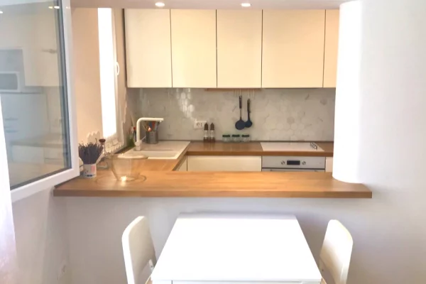 Shtepi me qera Apartament ne Tirane, 1+1, Mobilimi E mobiluar, Pagesa 70,000  Leke.