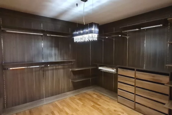 Luxury villas for sale in Tirana 4+1, In Part