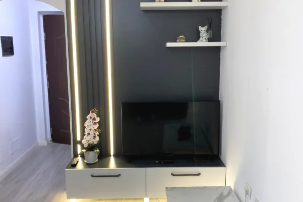 Shtepi ne shitje Apartament ne Tirane, 1+1, Mobilimi E mobiluar, Pagesa 95,000  Euro.