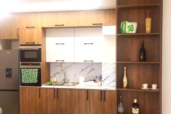 Shtepi me qera 2+1 ne Tirane - 740 Euro