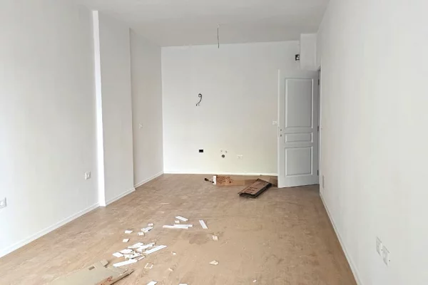 Apartment for sale in Tirana 1+1, Emty