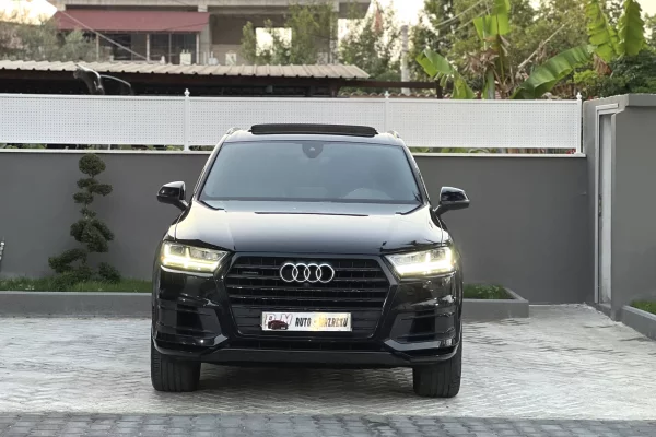 Makina ne shitje ne Fier, Audi, 2017 Benzine,Kambio Automatik Pagesa 19,999  Euro.