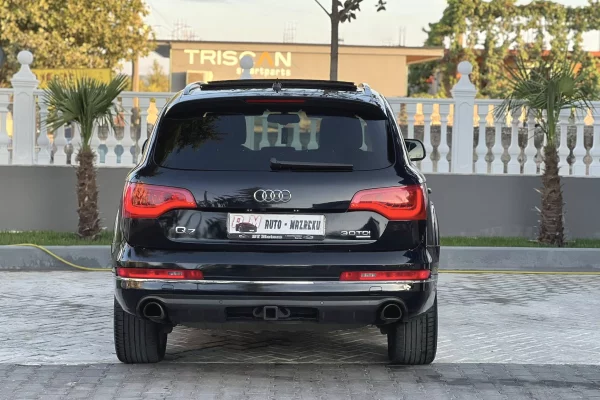Cars for sale in Fier, Audi, 2013 Diesel,Kambio Automatik Payment 8,500  Euro.
