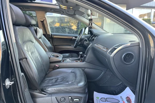 Cars for sale in Fier, Audi, 2013 Diesel,Kambio Automatik Payment 8,500  Euro.