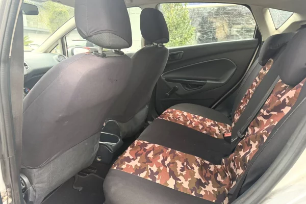 Cars for sale in Fier, Ford, 2009 gasoline-gas,Kambio Manual Payment 3,300  Euro.