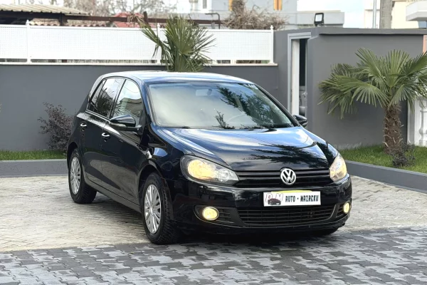 Cars for sale in Fier, Volkswagen, 2012 Diesel,Kambio Manual Payment 4,500  Euro.