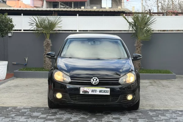 Cars for sale in Fier, Volkswagen, 2012 Diesel,Kambio Manual Payment 4,500  Euro.