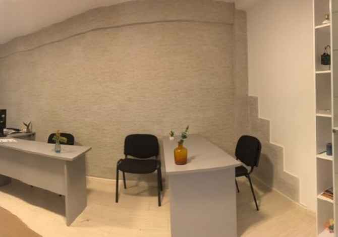Ambient biznesi me qera 3+1 ne Tirane - 110 Euro