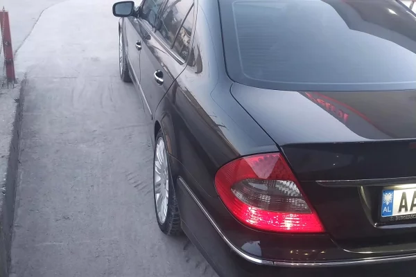 Mercedes-Benz E-Class Evo Me Qera