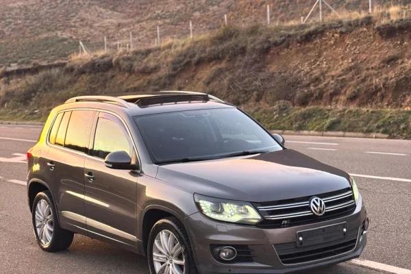Makina me Qera Volkswagen Tiguan 