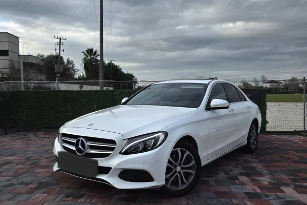 Makina me qera ne Tirane - 50 Euro