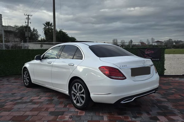 Makina me qera ne Tirane - 50 Euro