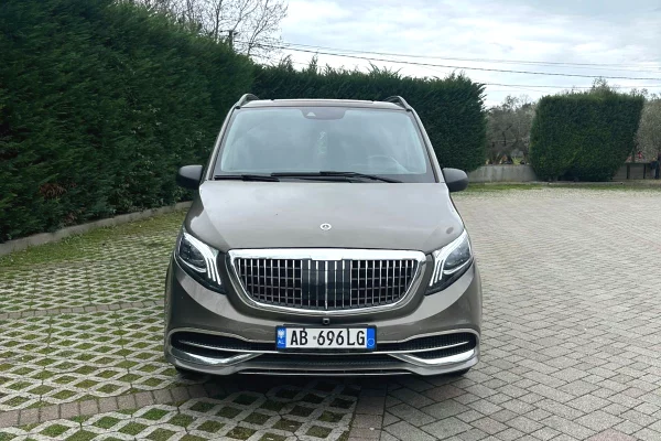 Makina me qera ne Tirane - 100 Euro