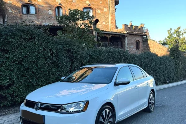 Car Rental in Tirana - 40 Euro