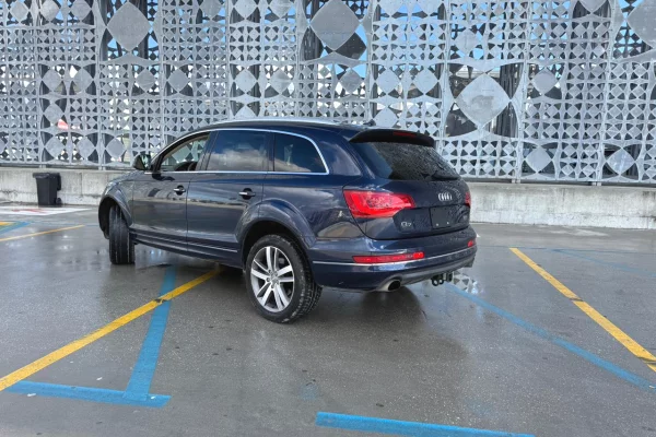 Jepet Me Qera Audi Q7 nafte Duke Filluar Nga 49 Euro Dita