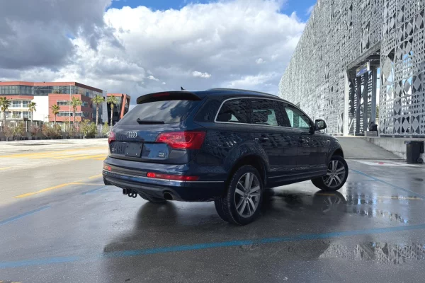 Jepet Me Qera Audi Q7 nafte Duke Filluar Nga 49 Euro Dita