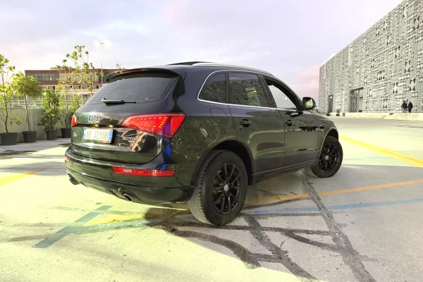 Car Rental in Tirana - 35 Euro