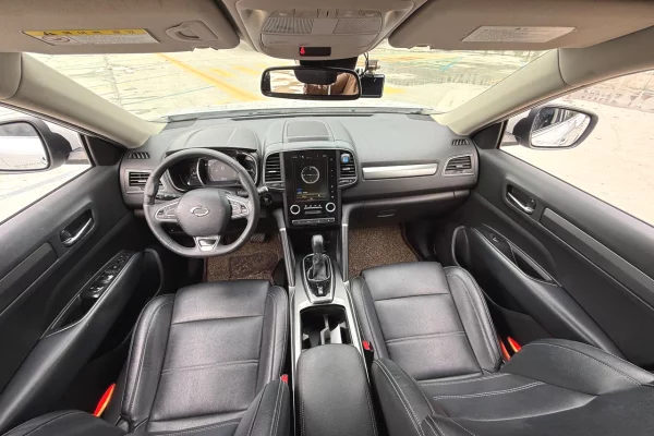 Reno Koleos nafte automatike duke nisur nga 45 euro dita