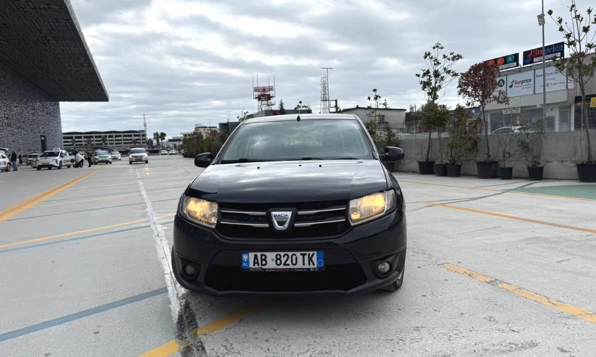 Dacia nafte 1.4 viti 2016 duke nisur nga 19 euro dita..