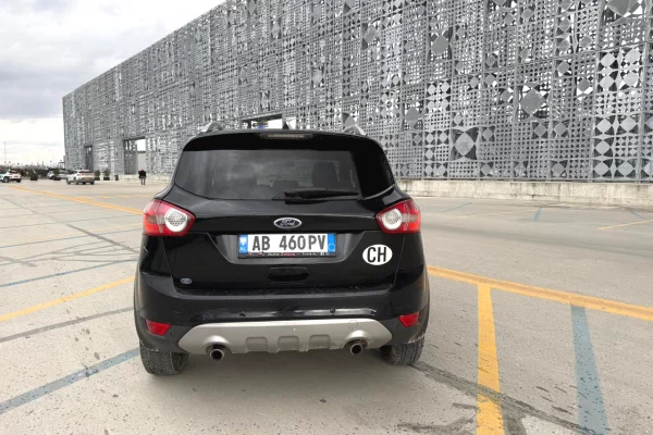 Ford kuga automatike nisur nga 29 euro dita