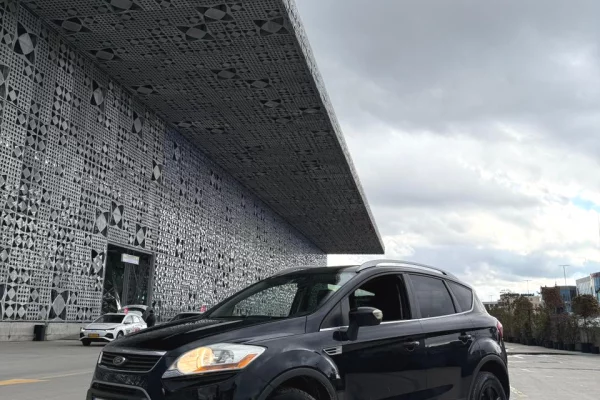 Ford kuga automatike nisur nga 29 euro dita