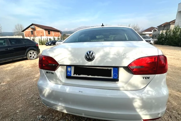 Car Rental in Tirana - 35 Euro