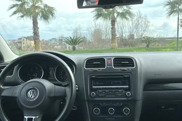 Car Rental in Tirana - 35 Euro