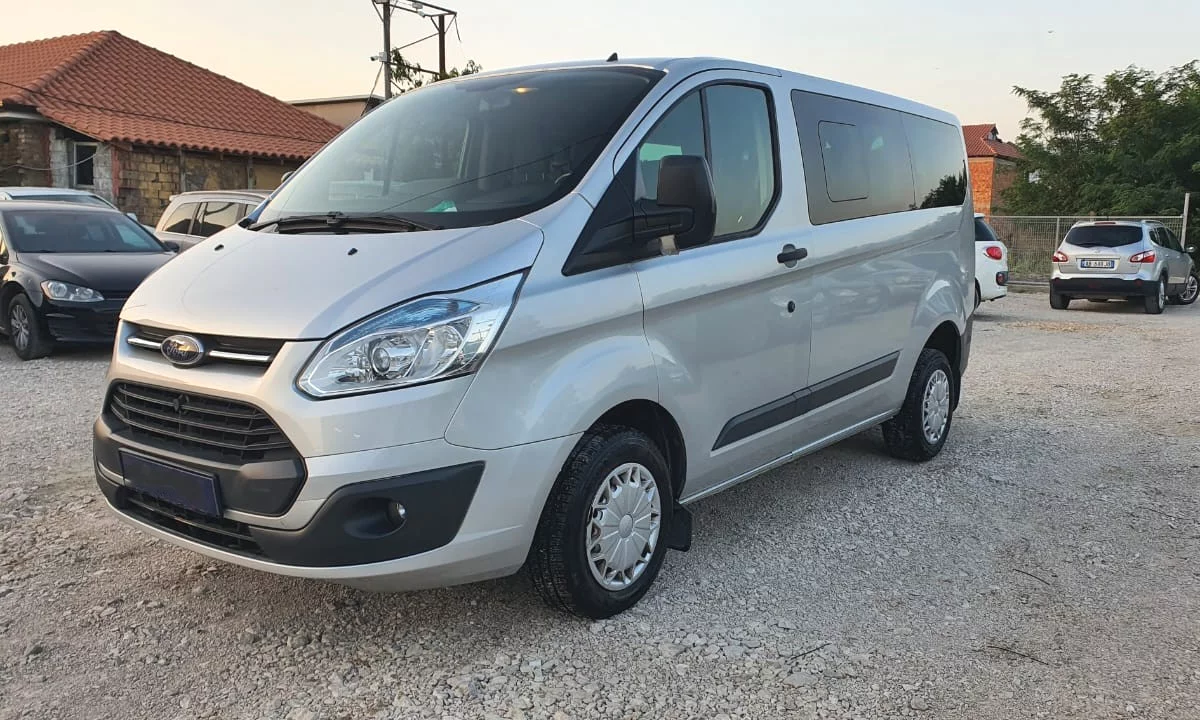 Ford Custom 9 vende Manual Diesel – 2015 duke filluar nga 70 euro dita