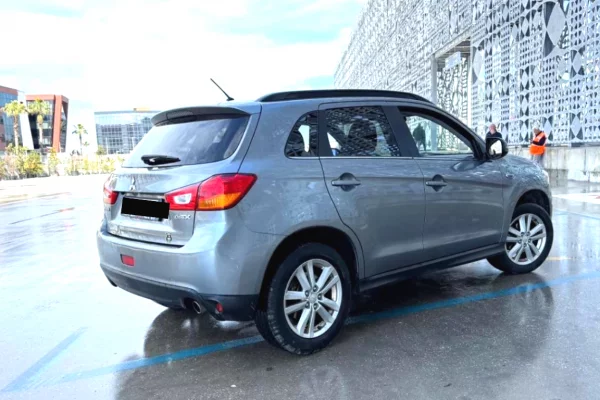 Mitsubishi  Nafte duke nisur nga 35 euro dita