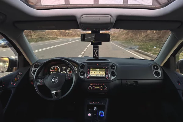 Volkswagen Tiguan – 2.0 Nafte | Automat duke filluar nga 45 euro dita
