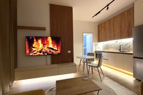 Shtepi me qera Apartament ne Tirane, 1+1, Mobilimi E mobiluar, Pagesa 40,000  Leke.