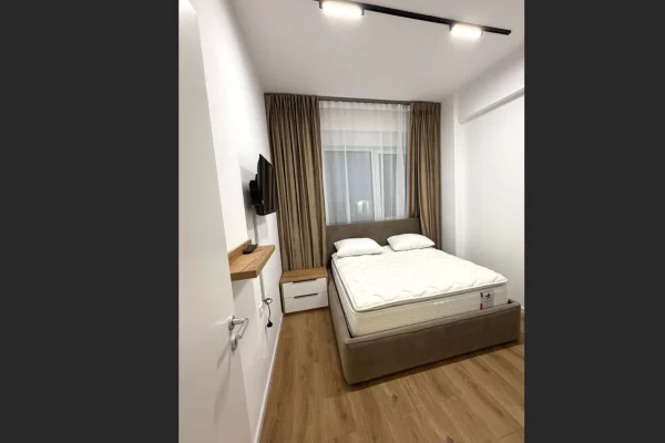 Shtepi me qera Apartament ne Tirane, 1+1, Mobilimi E mobiluar, Pagesa 40,000  Leke.