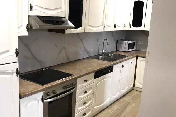 Shtepi me qera 2+1 ne Tirane - 600 Euro