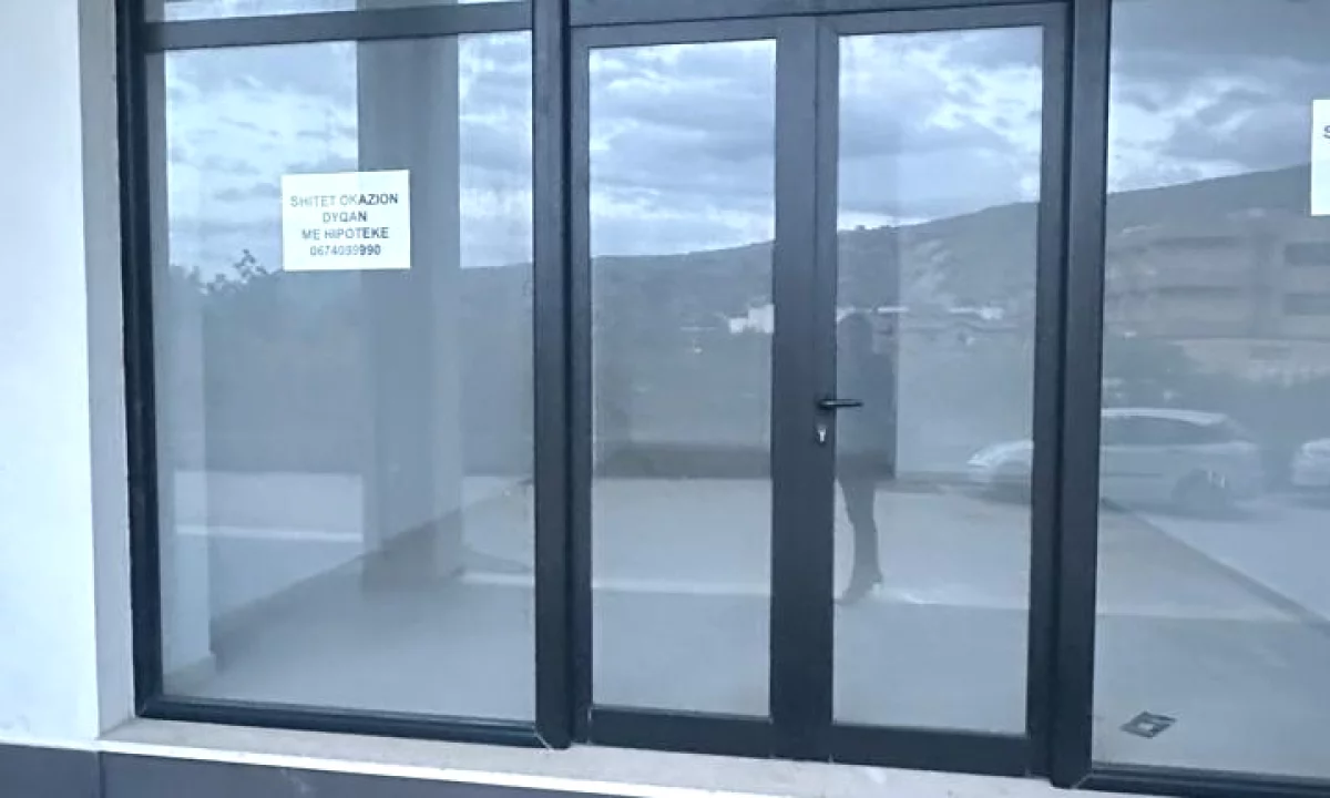 shitet okazion dyqan ne shengjin me hipoteke