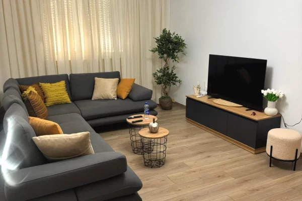 Casa in affitto 2+1 a Tirana - 55,000 Leke