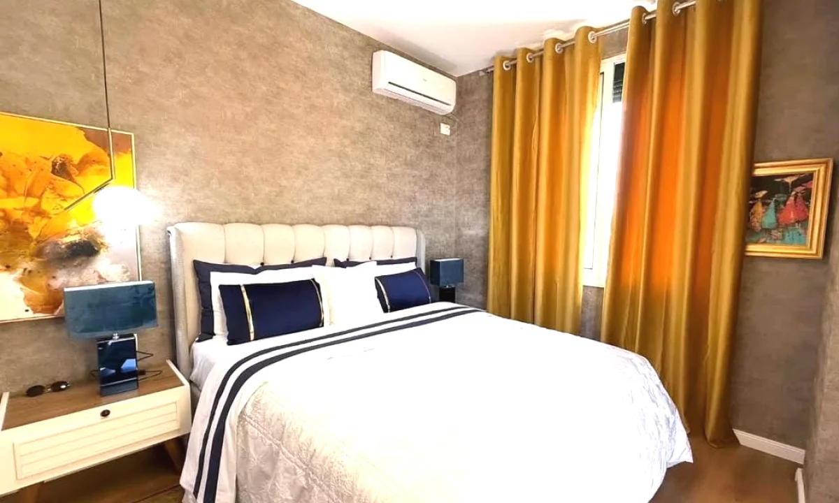 Appartamento in affitto a Tirana 1+1, Arredato