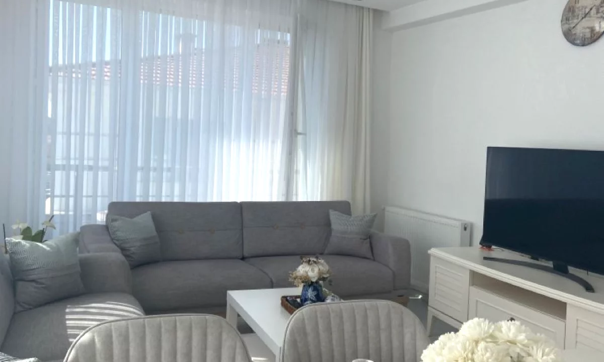 Apartment for rent in Tirana 2+1, Furnished
