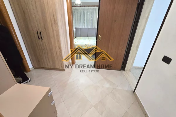 Shtepi me qera 1+1 ne Durres - 400 Euro