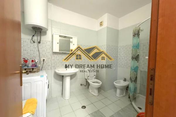 Shtepi me qera 1+1 ne Durres - 450 Euro