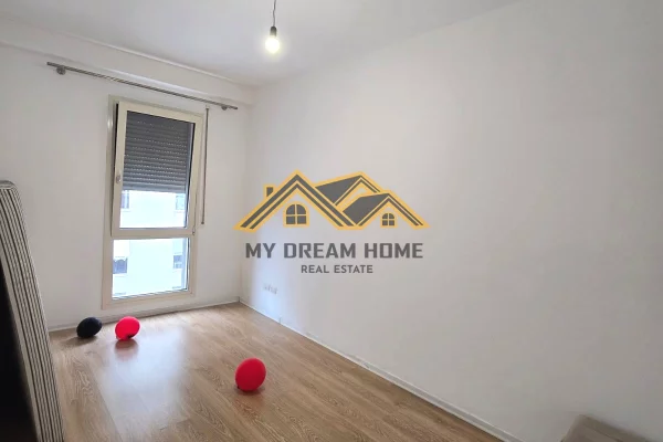 Apartment for sale in Durres 3+1, Furnished