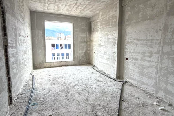  Shitet Apartament 2+1+2 – RingSide Residence, Paskuqan 