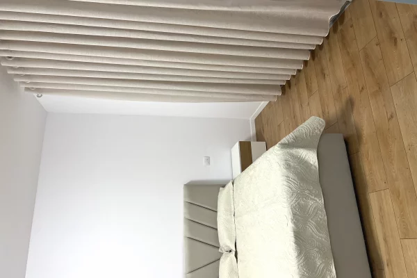 Shtepi me qera Apartament ne Tirane, 2+1, Mobilimi E mobiluar, Pagesa 50,000  Leke.