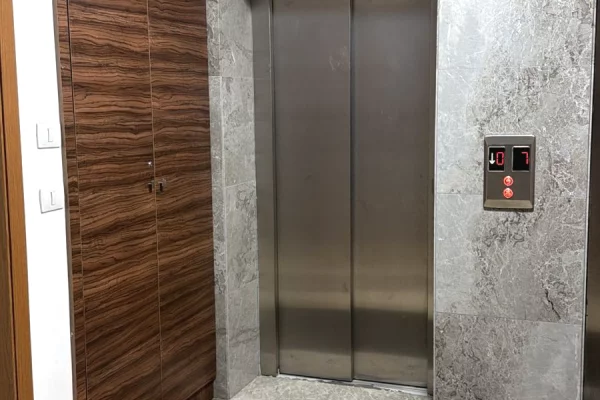 Shtepi me qera Apartament ne Tirane, 1+1, Mobilimi E mobiluar, Pagesa 700  Euro.