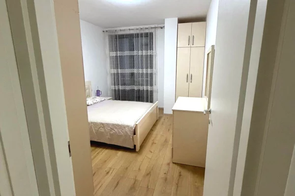 Shtepi me qera 1+1 ne Tirane - 700 Euro