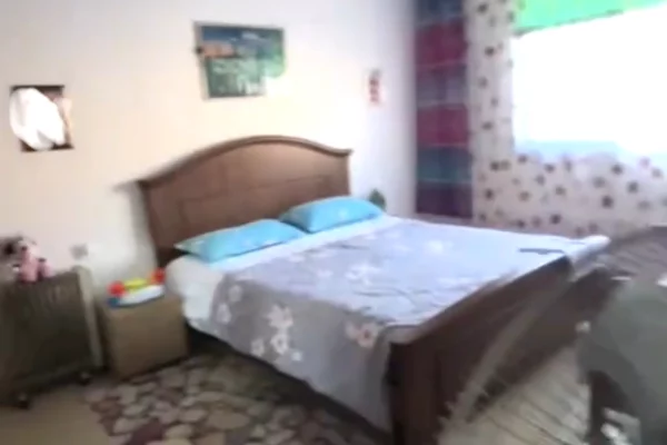 Shtepi ne shitje Apartament ne Tirane, 2+1, Mobilimi Pjeserisht e mobiluar, Pagesa 14,000,000  Leke.